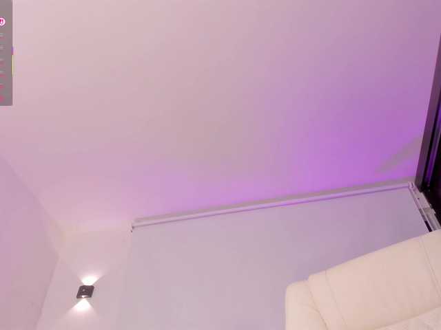 AmberLewis's BongaCams show and profile