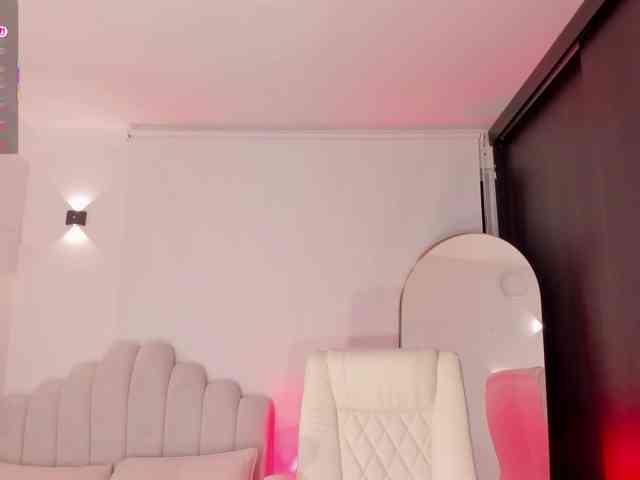 AmberLewis Live Webcam on BongaCams