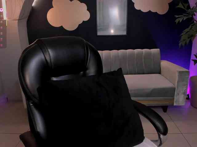 AmberLewis webcam