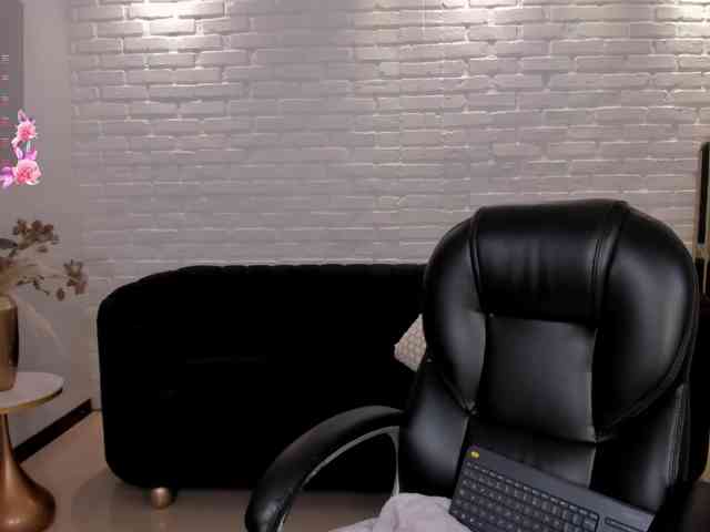 AmberLewis webcam