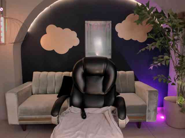 AmberLewis webcam