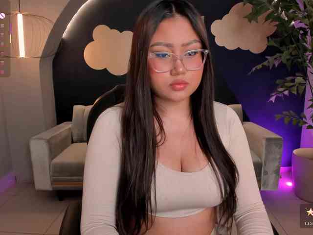 AmberLewis webcam