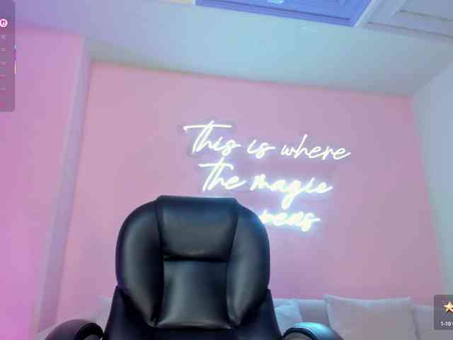 AmberLewis webcam