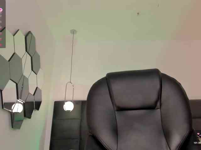 AmberLewis webcam