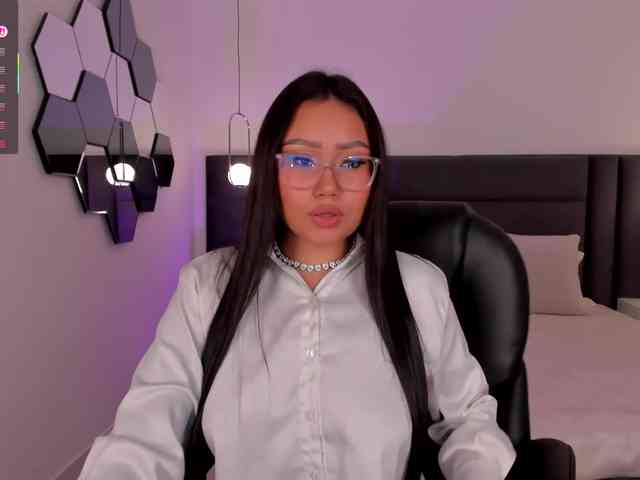AmberLewis webcam