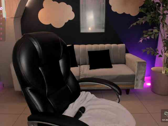 AmberLewis webcam