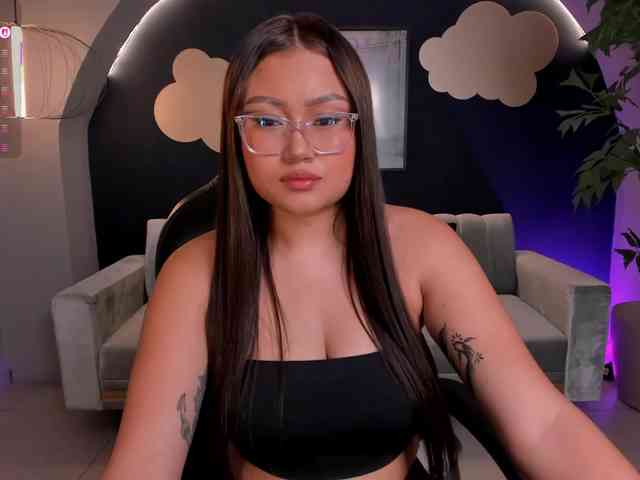 AmberLewis webcam