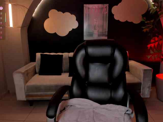 AmberLewis webcam