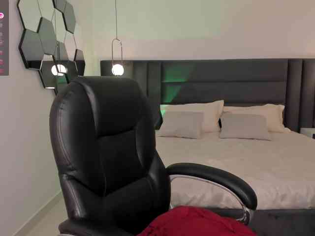 AmberLewis webcam