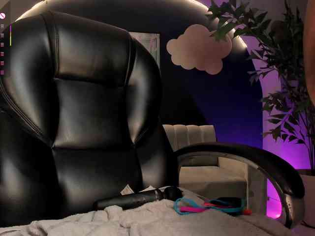 AmberLewis webcam