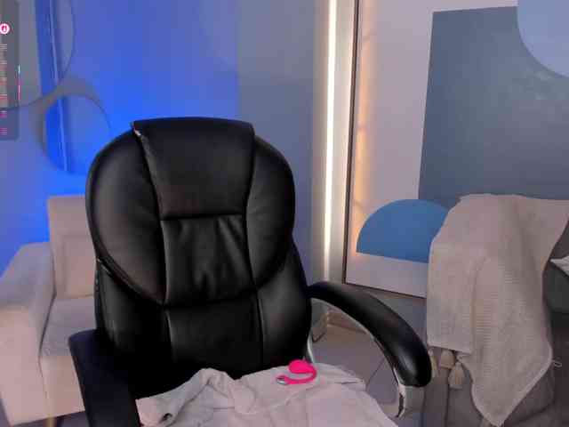 AmberLewis webcam