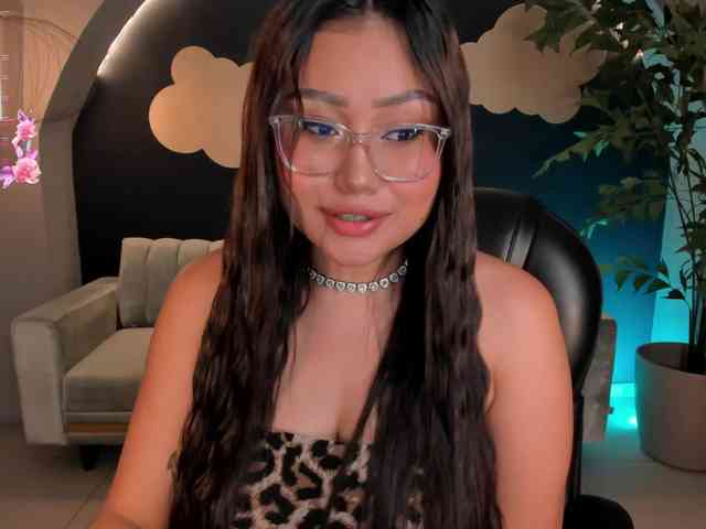 AmberLewis webcam
