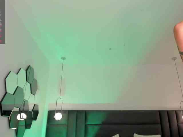 AmberLewis webcam