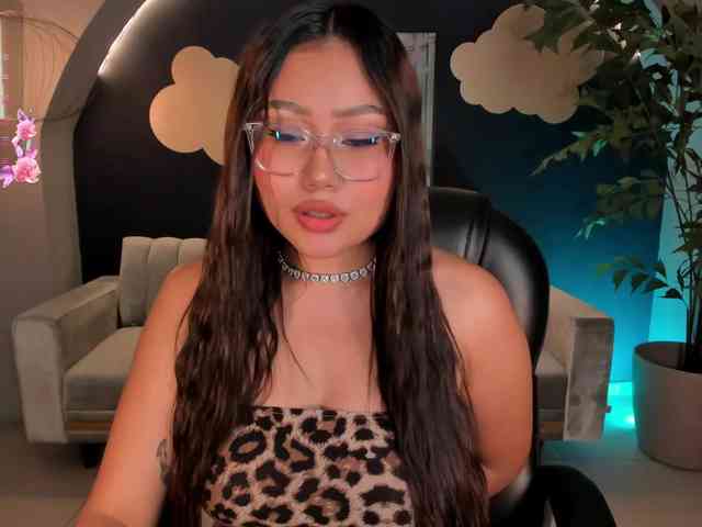 AmberLewis webcam