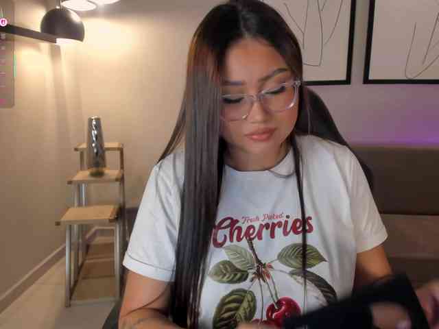 AmberLewis webcam