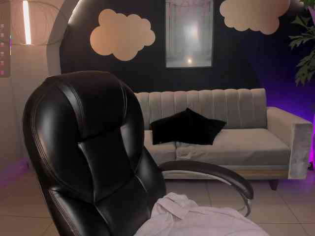AmberLewis webcam