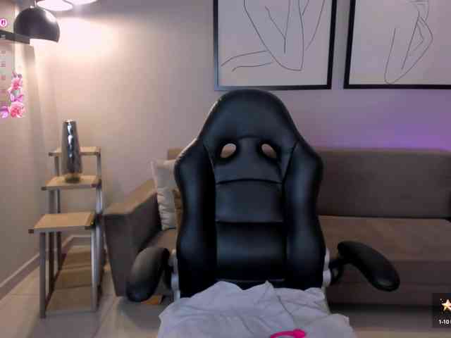 AmberLewis webcam