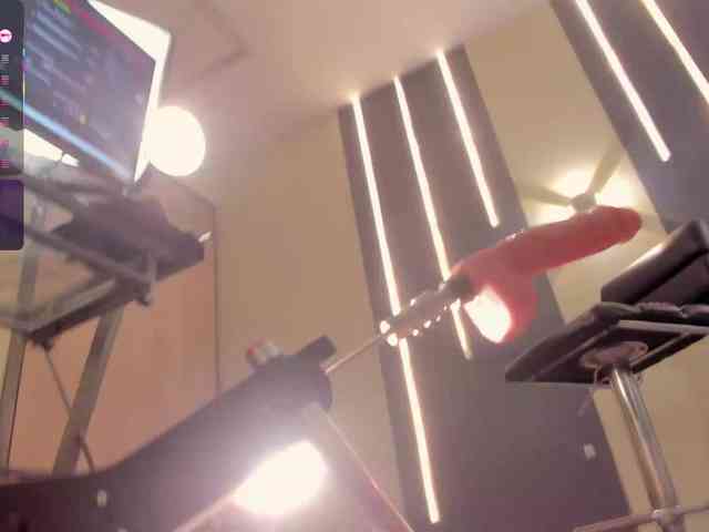 AmberLewis webcam