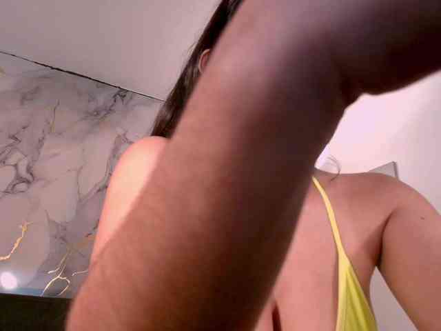 MarieJaneX Live Webcam on BongaCams