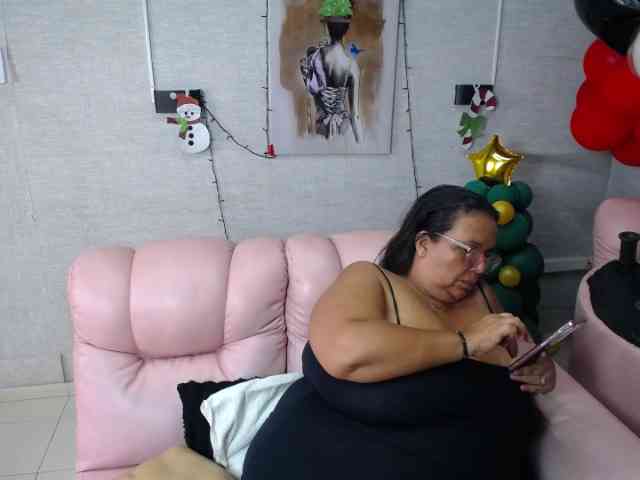 misspenelopenipples webcam