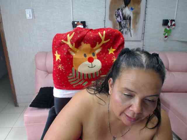 misspenelopenipples webcam