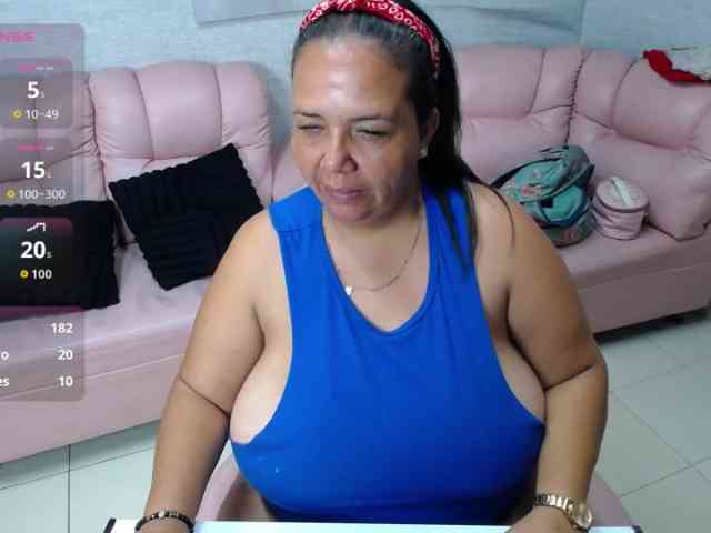 misspenelopenipples webcam