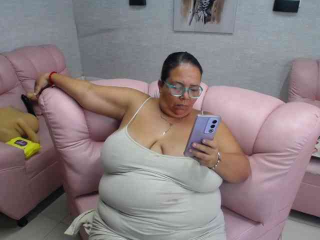 misspenelopenipples webcam