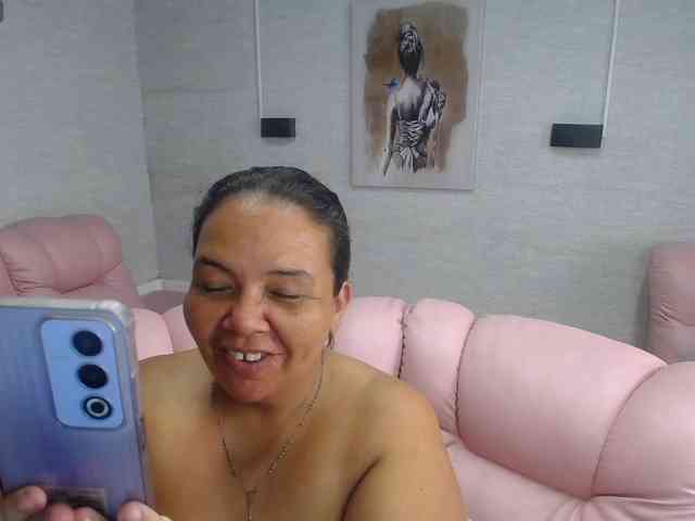 misspenelopenipples webcam