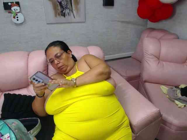 misspenelopenipples webcam