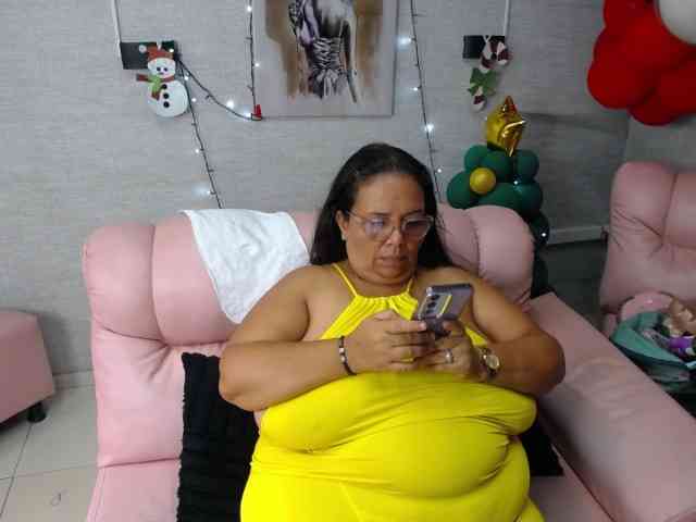 misspenelopenipples webcam