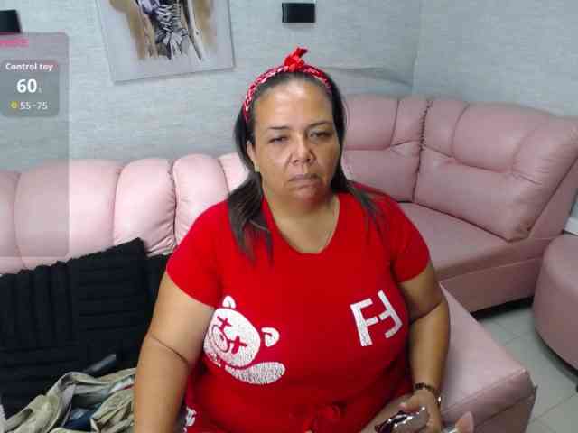 misspenelopenipples webcam