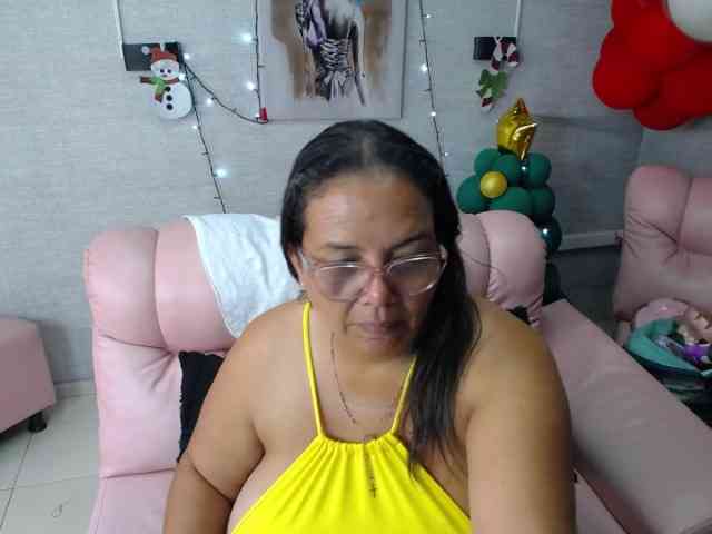 misspenelopenipples webcam