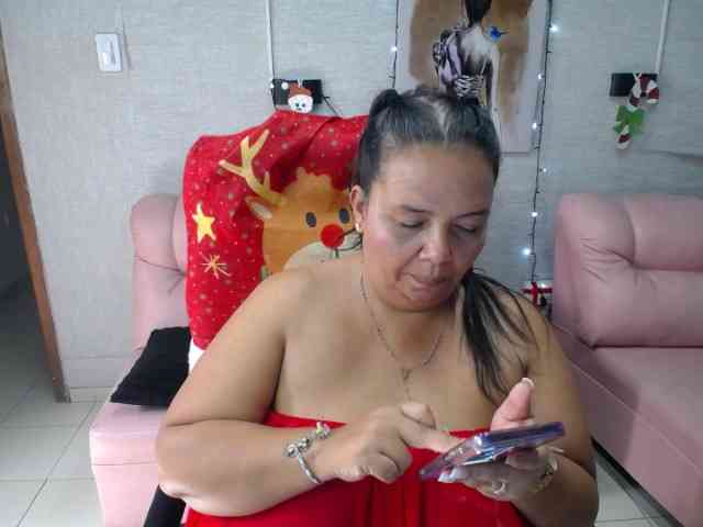 misspenelopenipples webcam