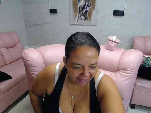 misspenelopenipples webcam