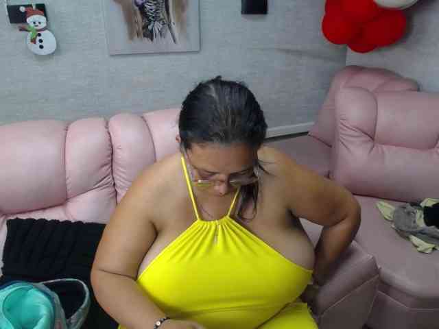 misspenelopenipples webcam