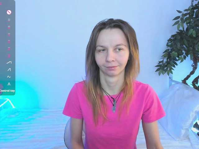 Beellami's BongaCams show and profile