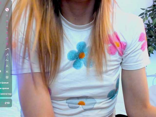 Beellami's BongaCams show and profile