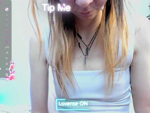 Beellami's BongaCams show and profile