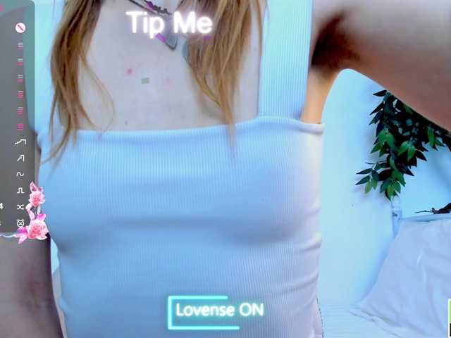 Beellami's BongaCams show and profile