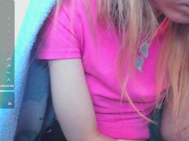 Beellami's BongaCams show and profile