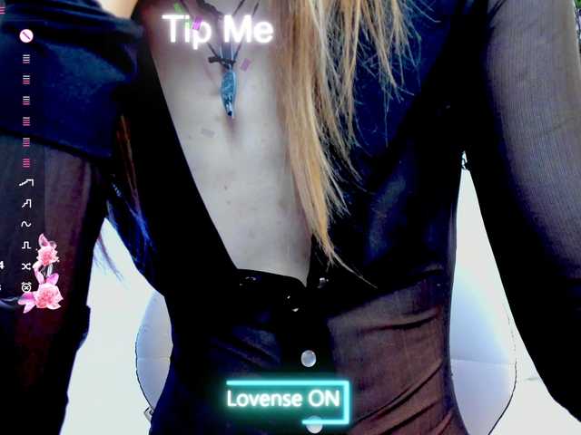 Beellami's BongaCams show and profile