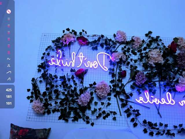 Beellami's BongaCams show and profile