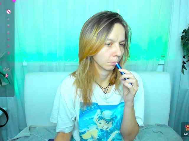 Beellami's webcam live show