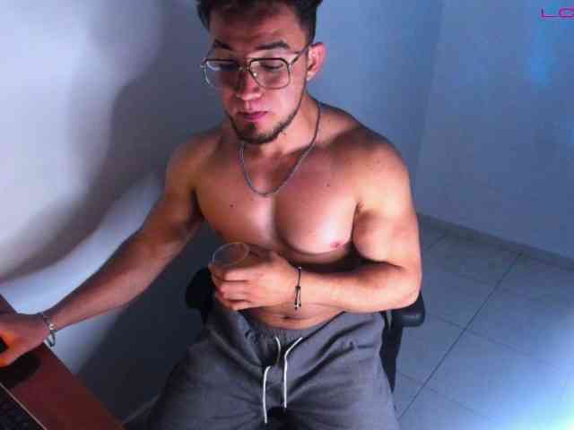 AndrewHarriss AndrewHarriss