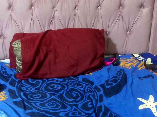 SweetMellowX1-1 webcam