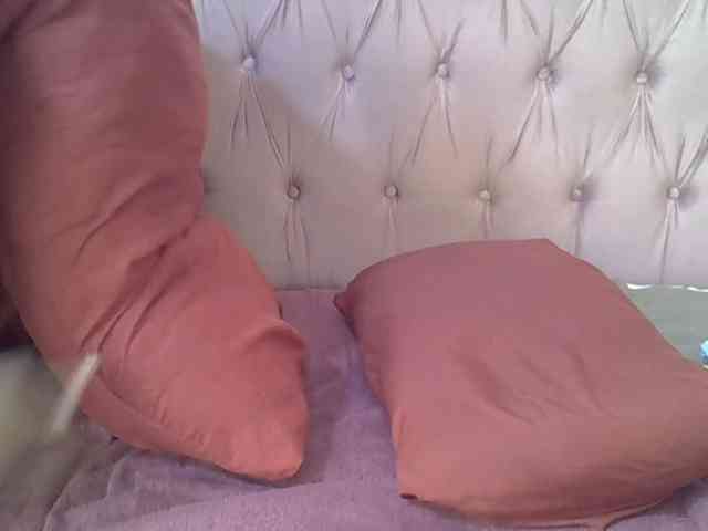 SweetMellowX1-1 webcam