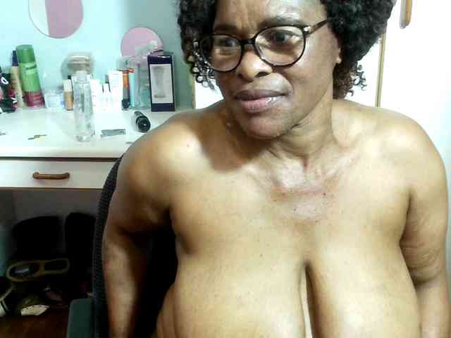 SweetMellowX1-1 webcam