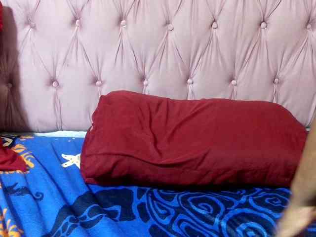 SweetMellowX1-1 webcam