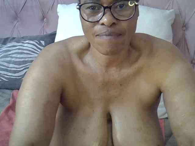 SweetMellowX1-1 webcam