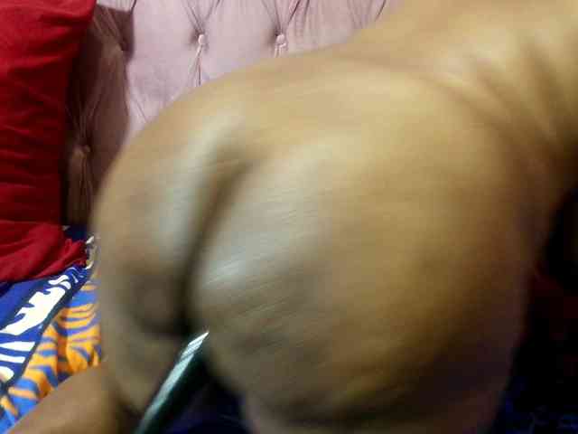 SweetMellowX1-1 webcam